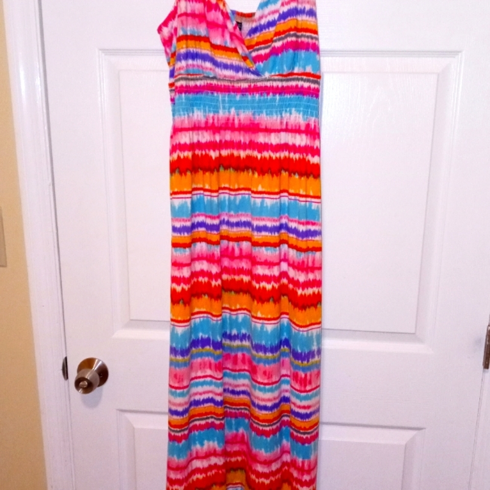 "BRAND NEW" WOMENS ROUGE COLLECTION DRESS